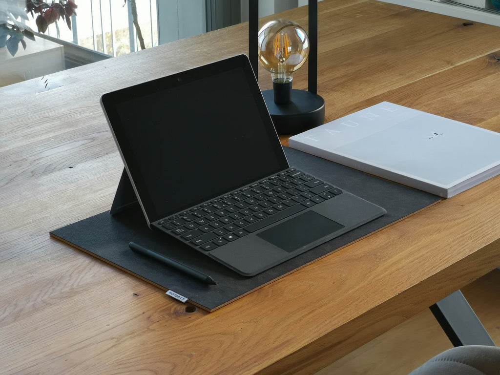 Minimalist Desk Mat